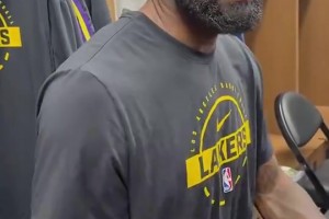 老詹上个月曾言：很满意球队现在的韧性，每次落后了我们都能顽强追回来